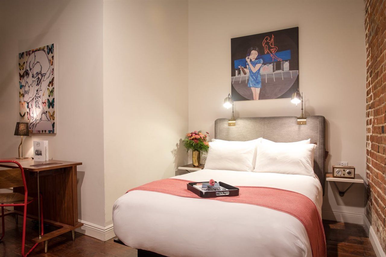ดิ โอลด์ นัมเบอร์ 77 โฮเต็ล แอนด์ แชนเดลอรี Hotel นิวออร์ลีนส์ ภายนอก รูปภาพ